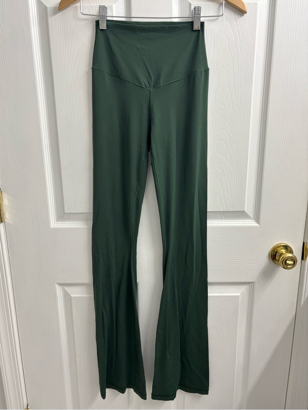 Aerie Offline Flare Leggings Green Small Long Bootcut Loungewear Athleisure